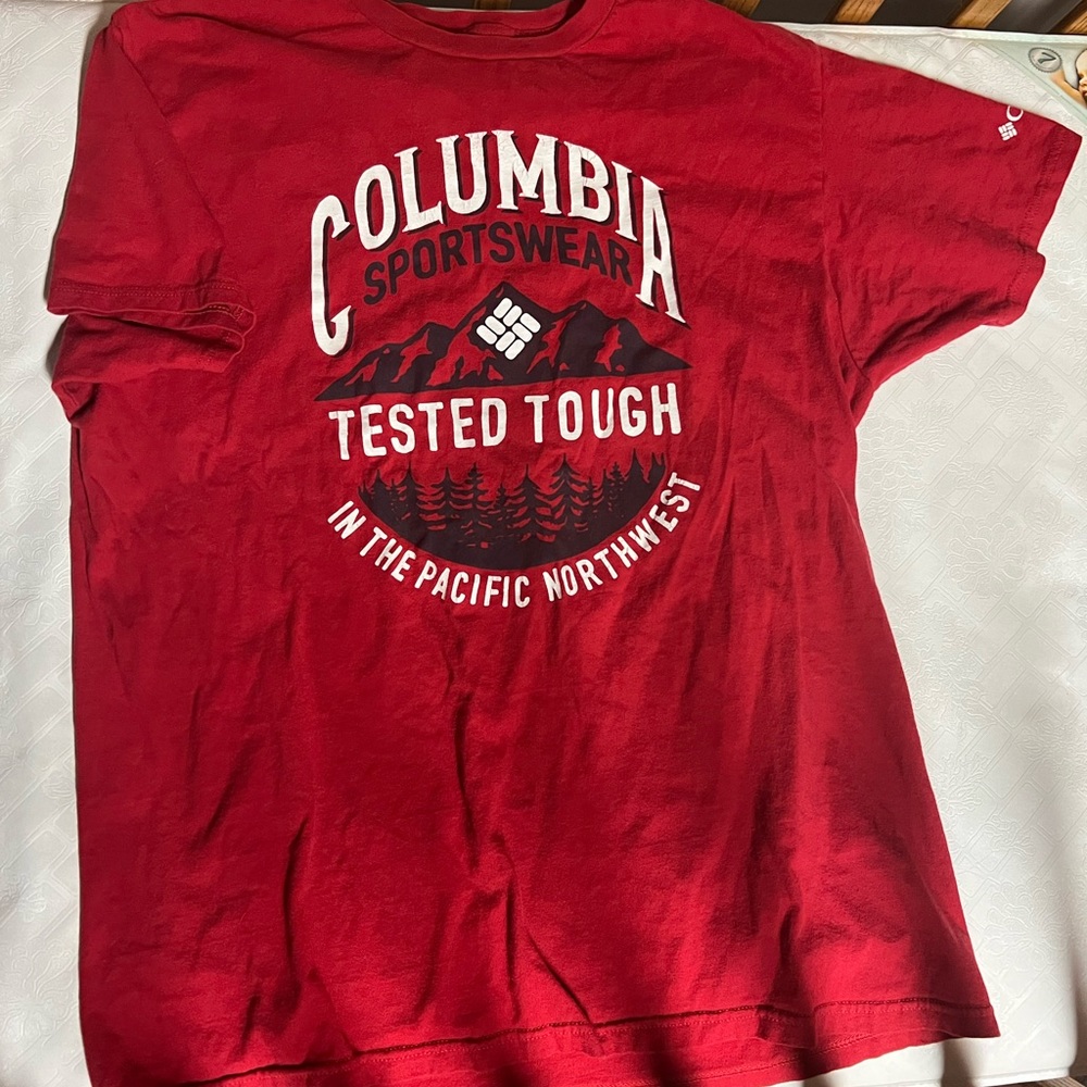 Columbia Tee